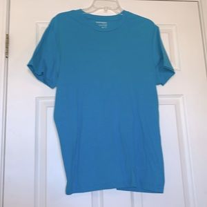 Old Navy men’s tshirt